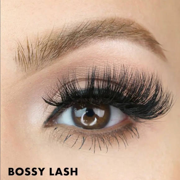 Set of MoxieLash Magnetic Lashes with Liner BNIB - Picture 6 of 7